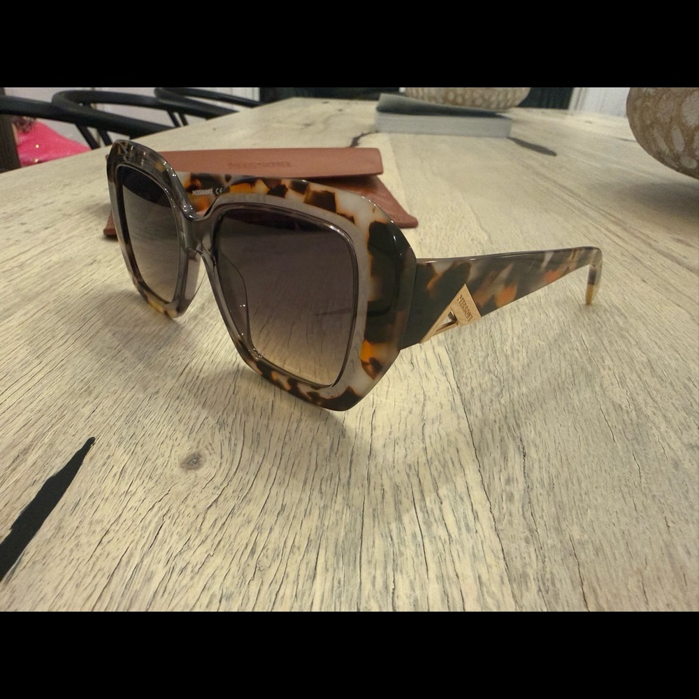 Missoni Moiga Sunglasses - Picture 9 of 9